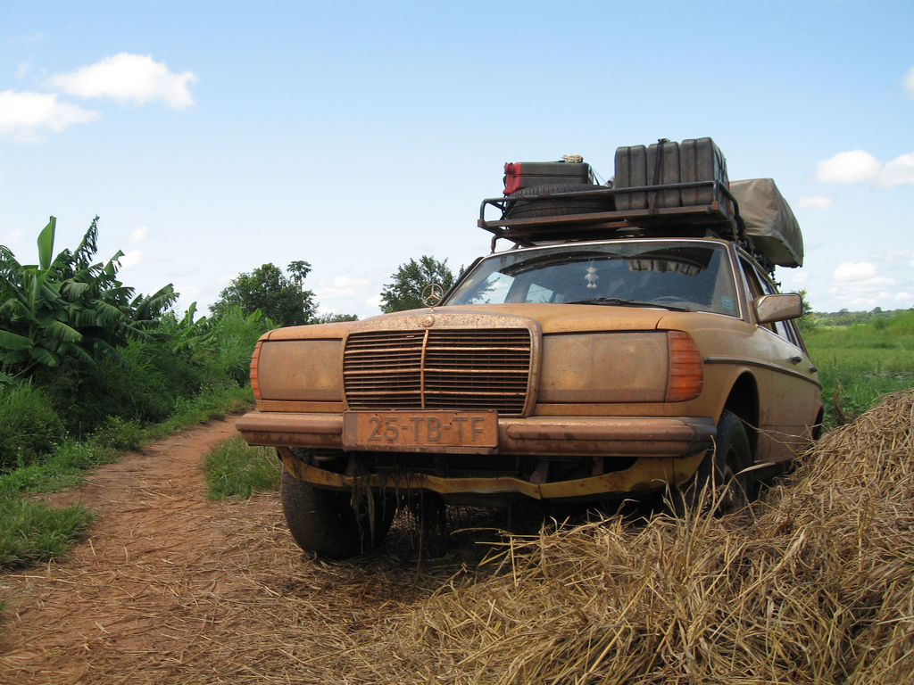 2313007936_c76033ff35_b