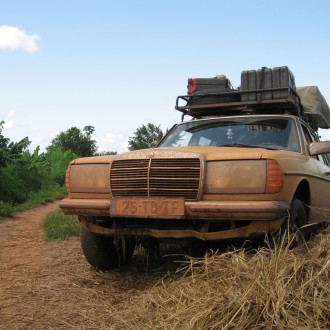 2313007936_c76033ff35_b