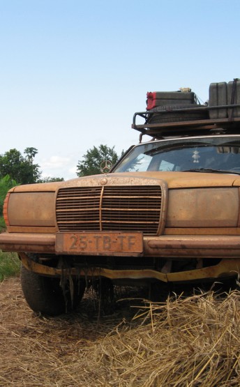 2313007936_c76033ff35_b