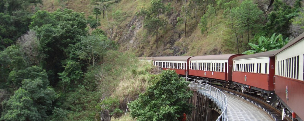 2920392012_15d17f006e_b