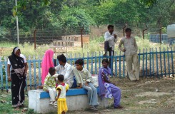 4015691834_c7aed10d6d_b