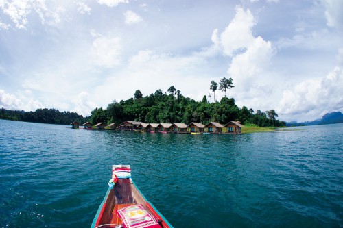 khao-sok-deluxe-rafthouse1