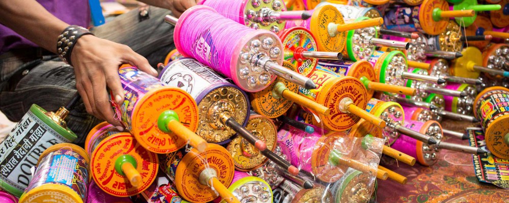 lets-travel-to-india-gujaratwith-kite-festival-tom-robinson-3