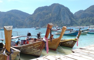 travel_agency_boat_scenery_screensaver_desktop_screen_savers-245398