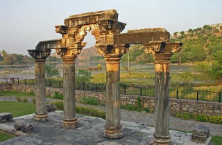 2214929475_a1ca0cb3c9_o